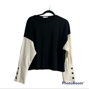 Zara Blouse for Women Size M. used like new.